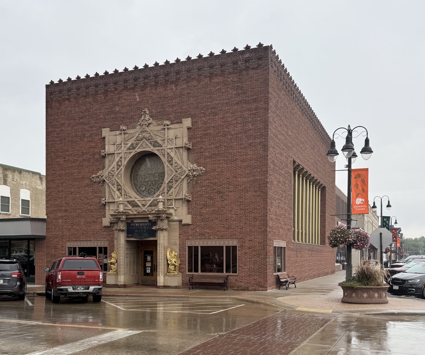 Merchants National Bank