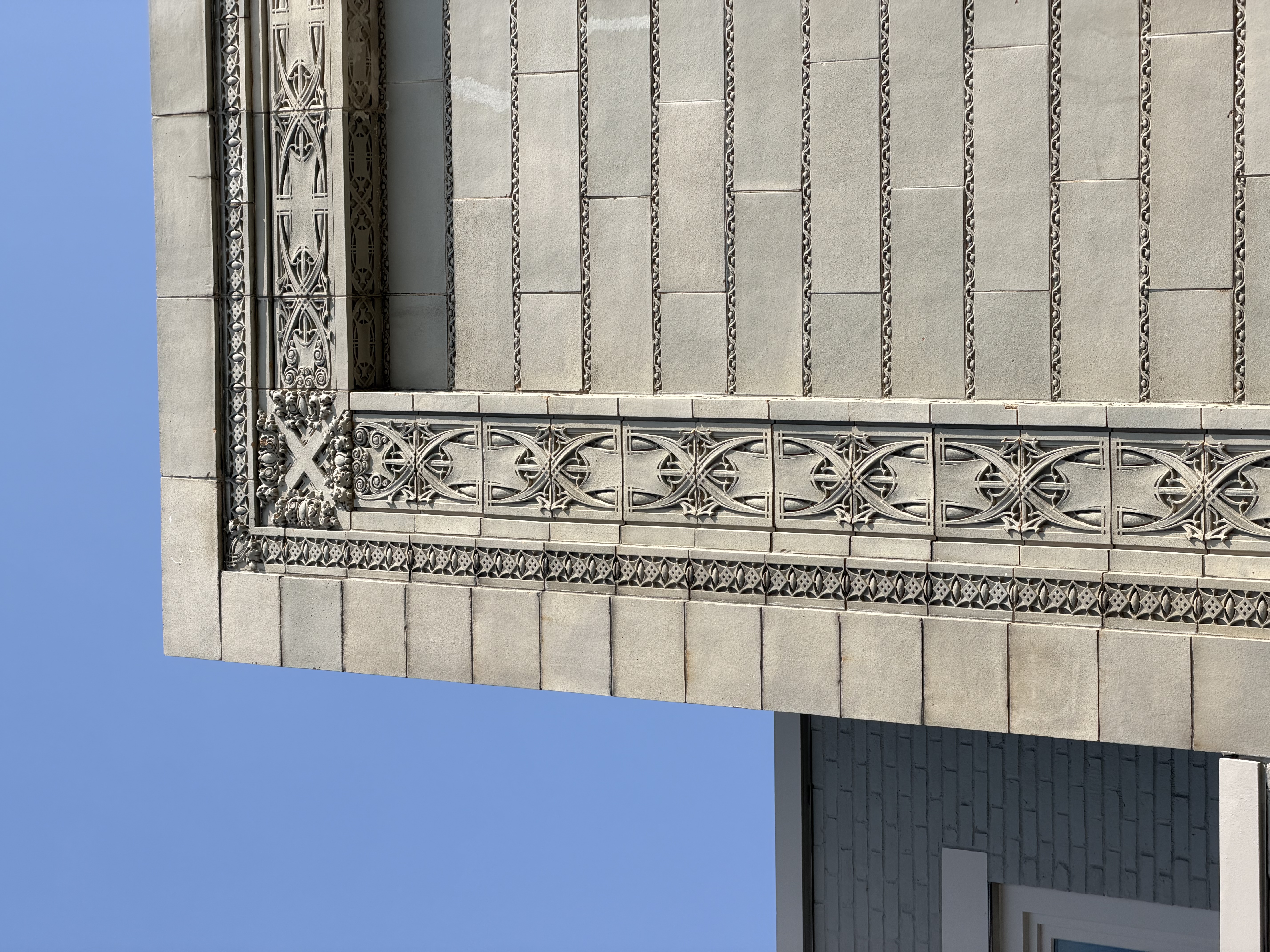 Southwest upper corner detail